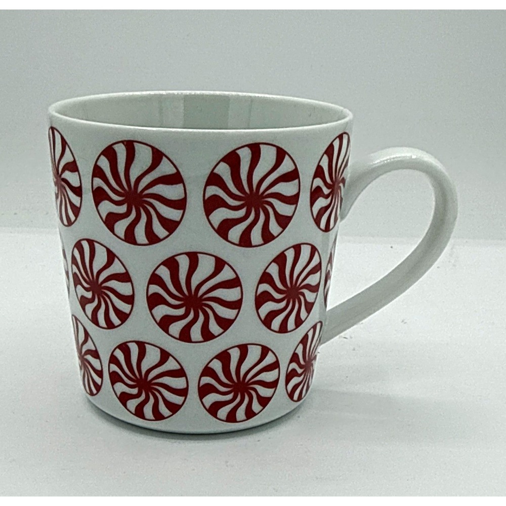 Crate&Barrel Holiday Peppermint Coffee Mug White Red Ceramic 12 fl oz Christmas